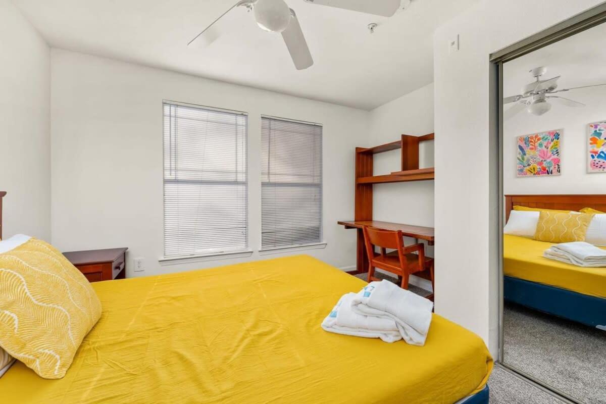 Budget Friendly Sleeps 8 Discounts Available Tampa Exterior photo