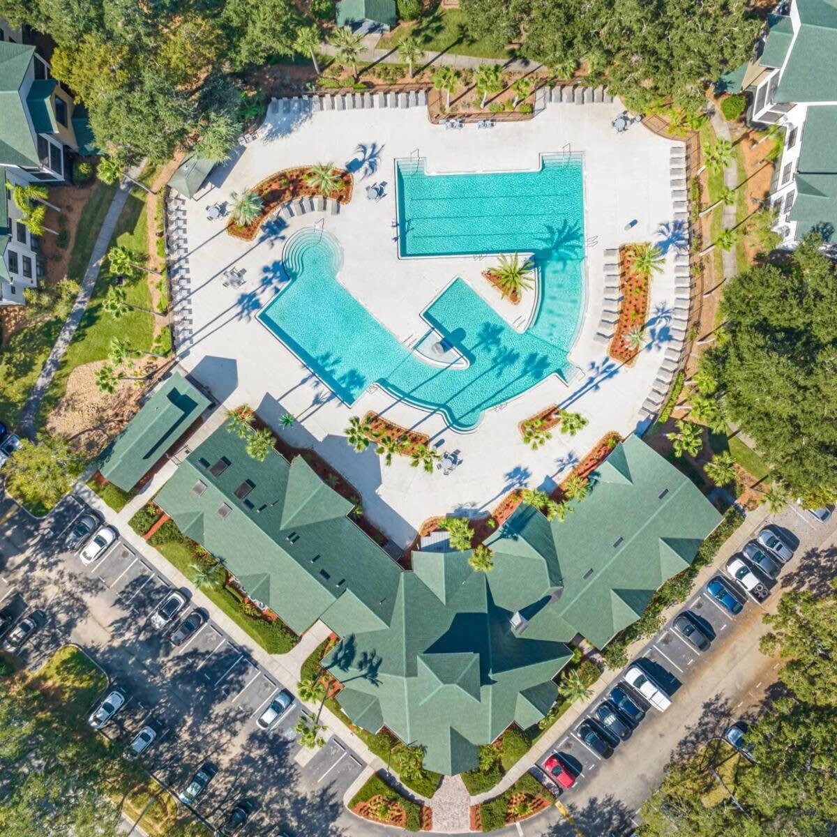 Budget Friendly Sleeps 8 Discounts Available Tampa Exterior photo